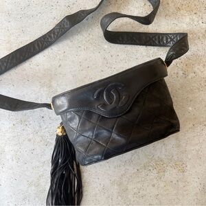 🖤 CHANEL Leather Quilted Shoulder Bag Purse